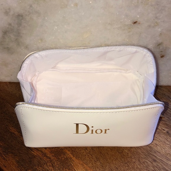 Dior White Cosmetic Bag - Picture 6 of 7